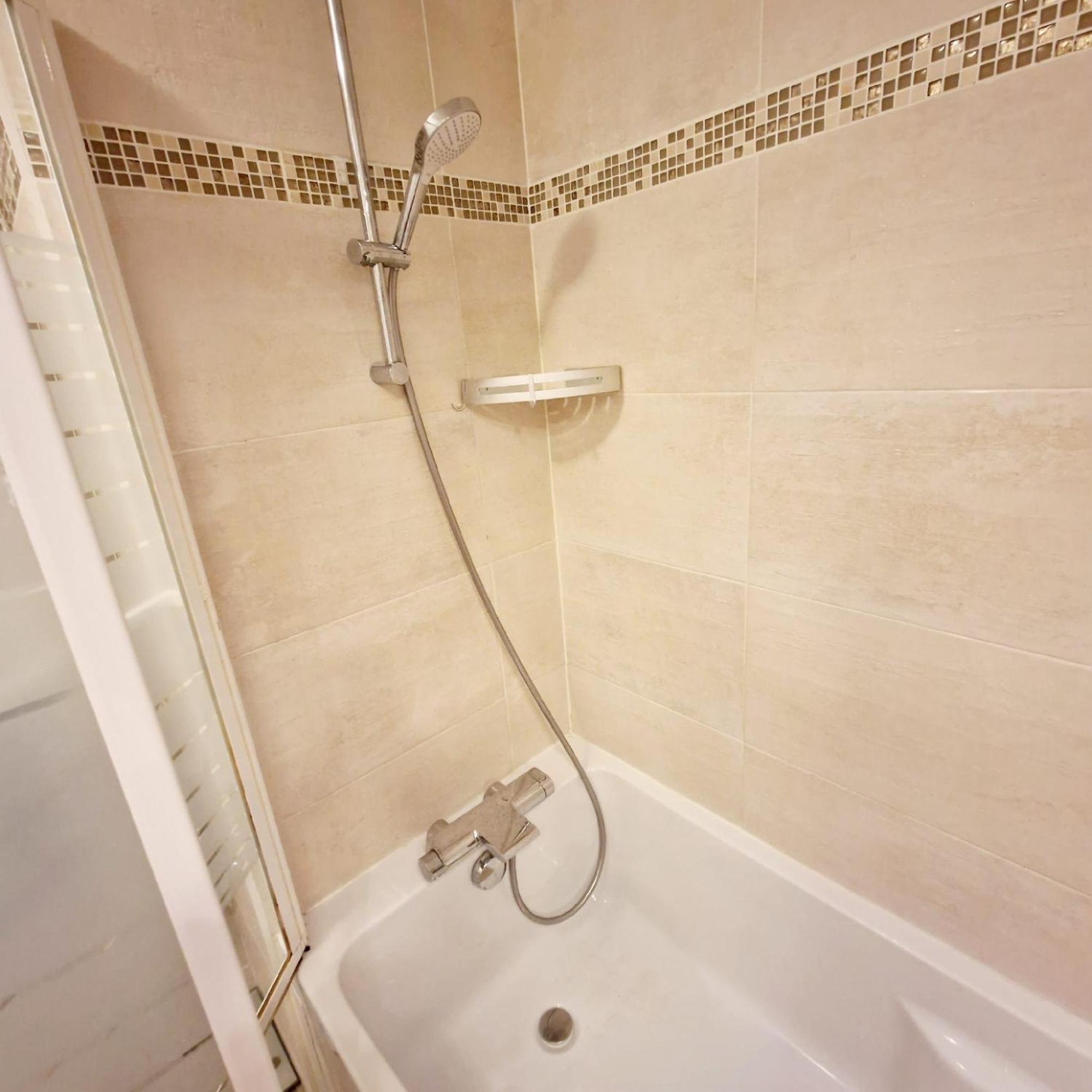 Modern And Confortable Apartment Close To Paris Bois-Colombes Zewnętrze zdjęcie